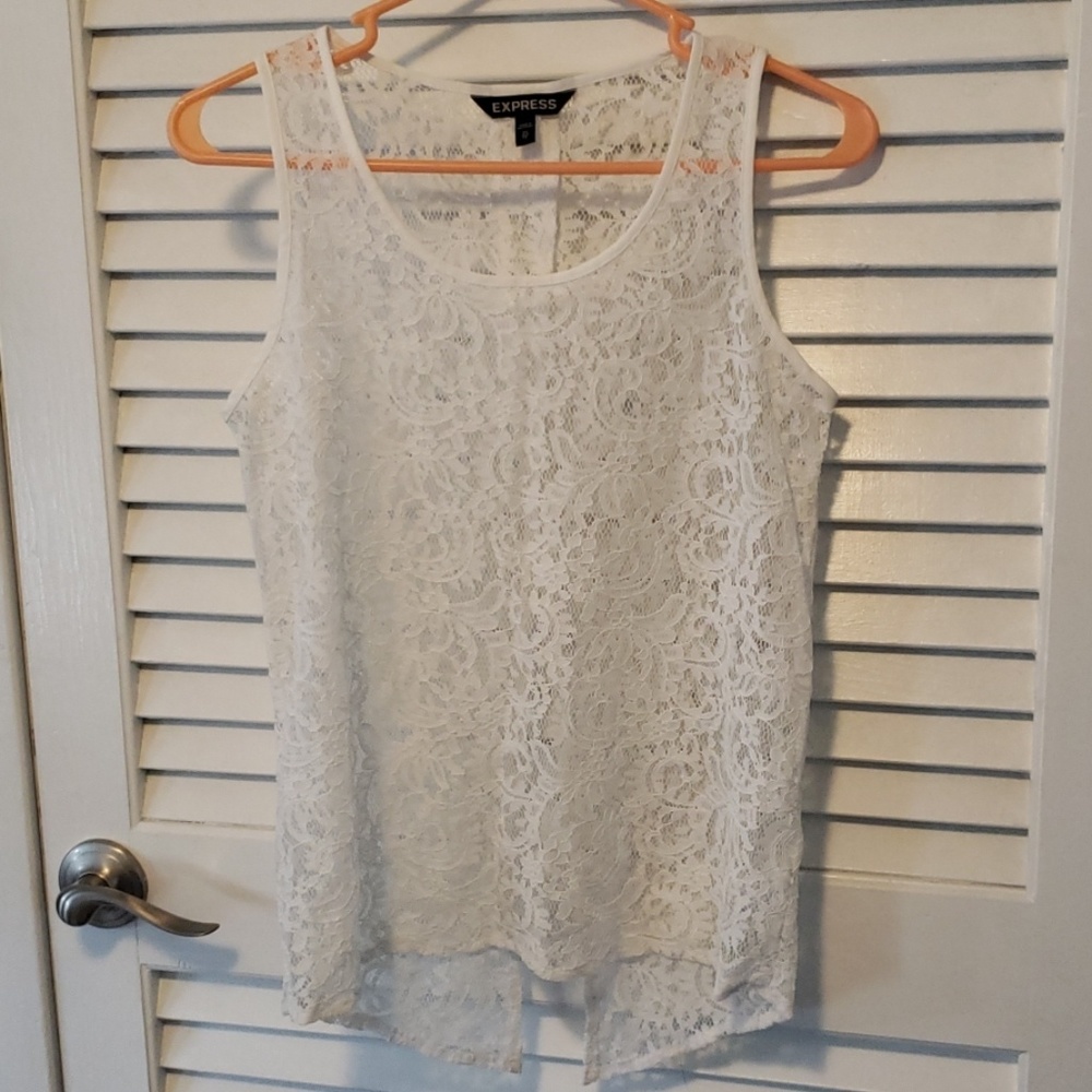 Lace tank top overlay